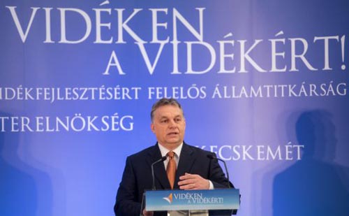 Orbán Viktor adta át a Miniszterelnökség Agrár-vidékfejlesztésért Felelős Államtitkárságának új kecskeméti székhelyét